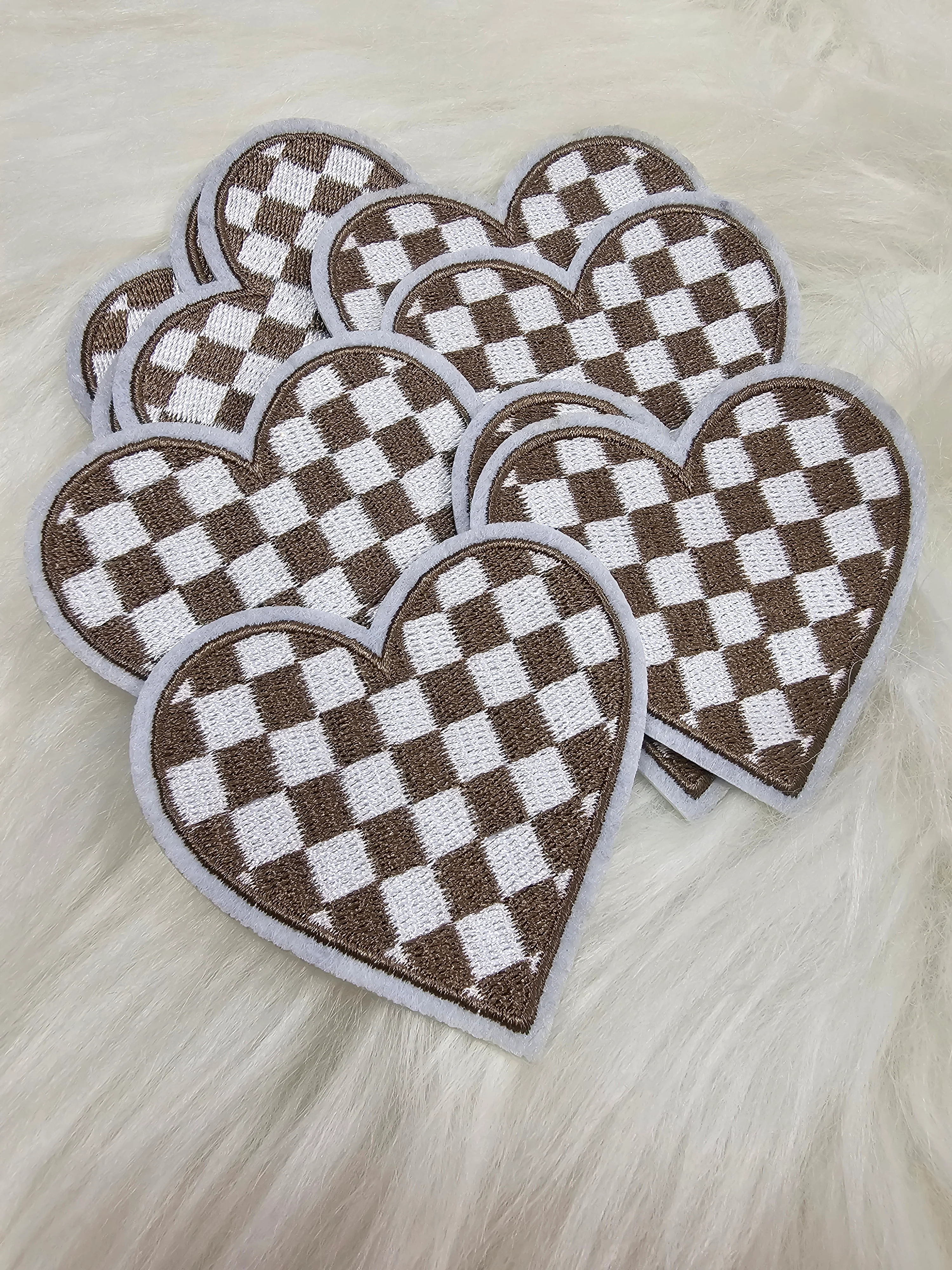 Checkered Heart Embroidery Iron On Patch - Image 3