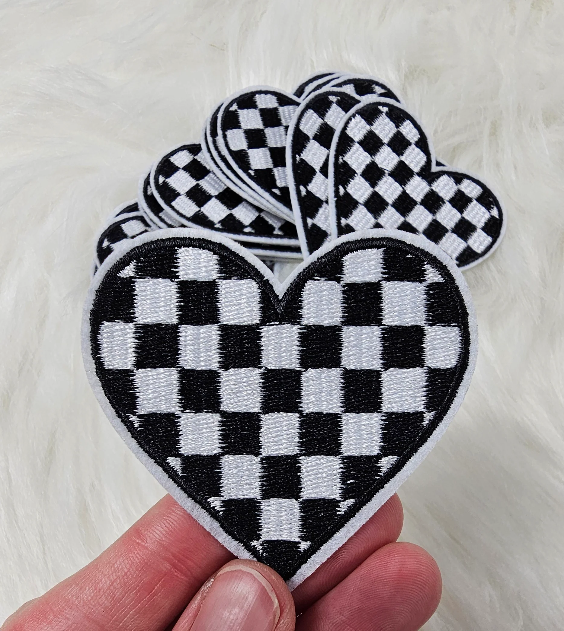 Checkered Heart Embroidery Iron On Patch - Image 4